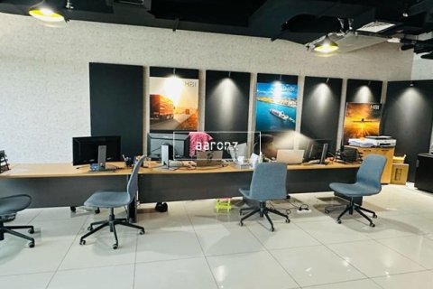 Office in Business Bay, Dubai 82.5 sq.m. № 18281 - photo 3