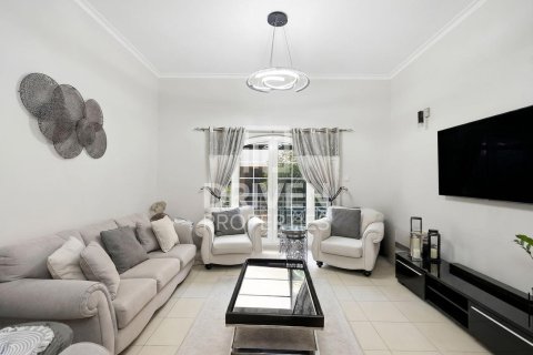 Appartement à Dubai Investment Park, Dubai, 2 chambres, 143.07 m², № 137298