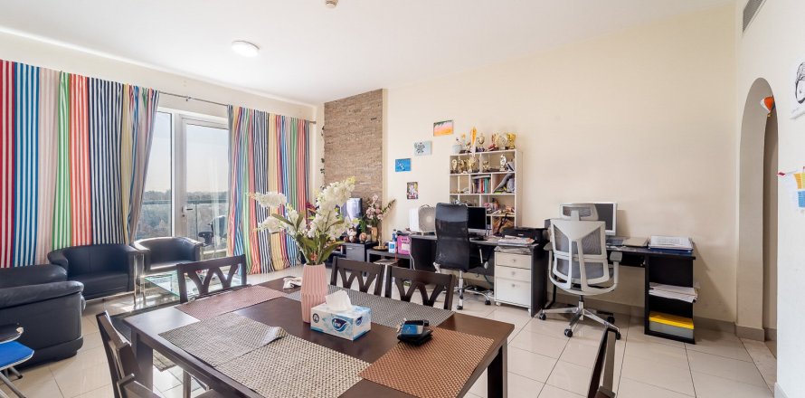 Квартира в Dubai Sports City, Дубай, 2 спальни, 125м², № 97097