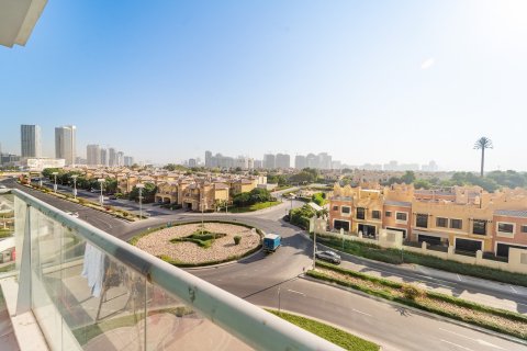 Купить квартиру в Dubai Sports City, Дубай: 2 спальни, 125м², № 97097 - фото 15