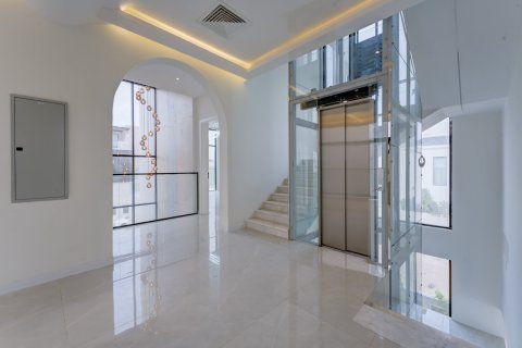 Купить виллу в Jumeirah Park, Дубай: 6 спален, 775м², № 97099 - фото 11