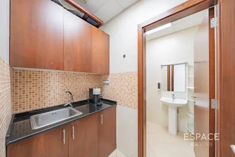 Bureau à Business Bay, Dubai, 118 m², № 62212 - photo 9
