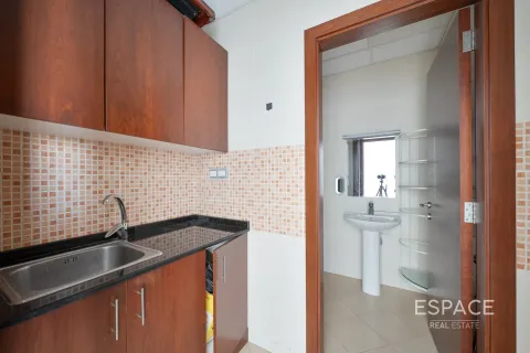 Office in Business Bay, Dubai 118 sq.m. № 62212 - photo 5