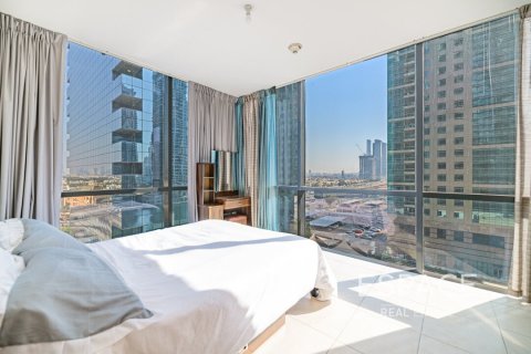 Appartement à Jumeirah Lake Towers, Dubai, 2 chambres, 103 m², № 62207 - photo 4