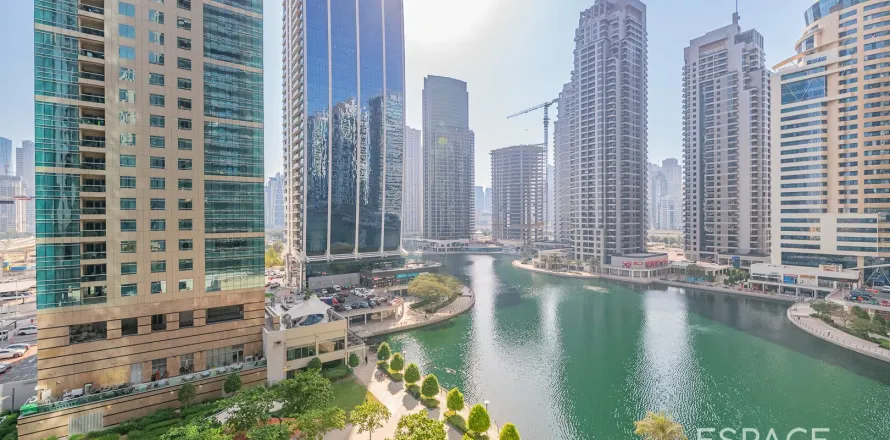 Appartement à Jumeirah Lake Towers, Dubai, 2 chambres, 103 m², № 62207