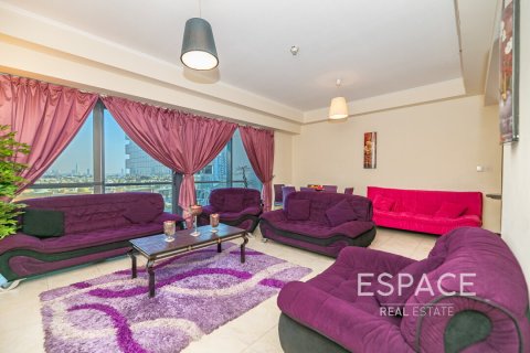 Appartement à Jumeirah Lake Towers, Dubai, 2 chambres, 103 m², № 62207 - photo 3