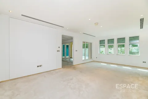 Villa à Regional, Jumeirah Park, Dubai, 3 chambres, 285 m², № 62211 - photo 2