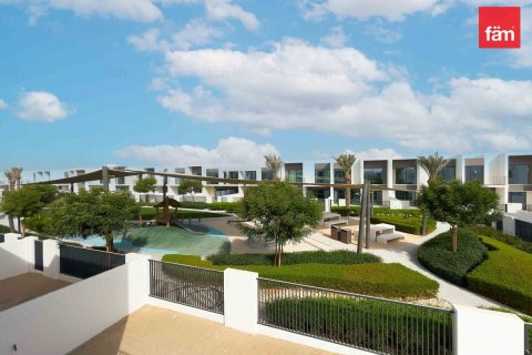 Adosado en Dubai, 4 dormitorios, 254.9 m², № 58178 - foto 2