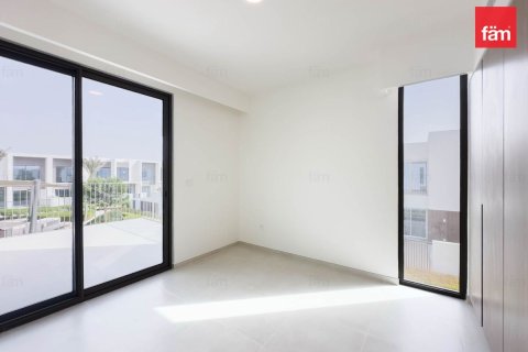 Adosado en Dubai, 4 dormitorios, 254.9 m², № 58178 - foto 3