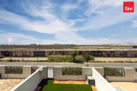 Adosado en Town Square, Dubai, 3 dormitorios, 197.3 m², № 58176 - foto 14