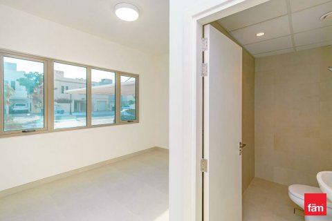 Villa en Jebel Ali, Dubai, 4 dormitorios, 741.7 m², № 92015 - foto 10