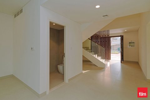 Villa à Jebel Ali, Dubai, 4 chambres, 741.7 m², № 92015