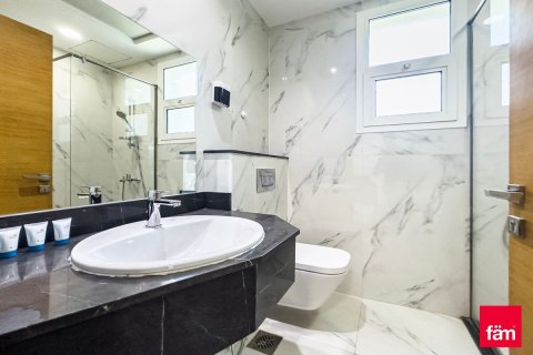 Apartment in Majan, Dubai 2 bedrooms, 110.3 sq.m. № 48895 - photo 6