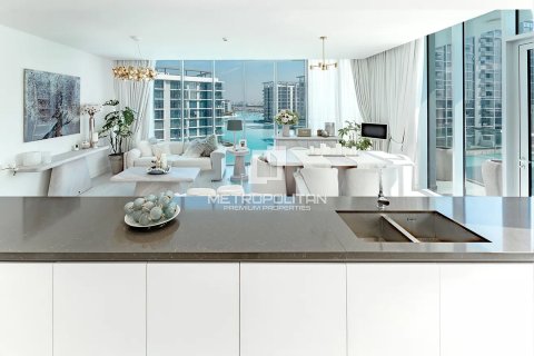 Купить квартиру в District One, Мохаммед Бин Рашид Сити, Дубай: 3 спальни, 179м², № 16093 - фото 19