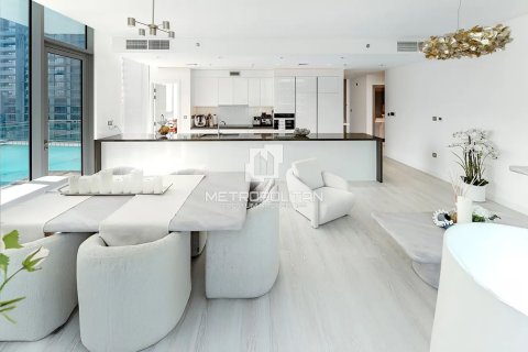 Купить квартиру в District One, Мохаммед Бин Рашид Сити, Дубай: 3 спальни, 179м², № 16093 - фото 11