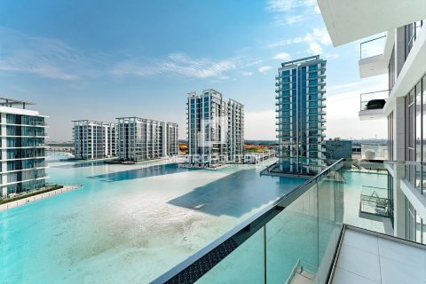 Купить квартиру в District One, Мохаммед Бин Рашид Сити, Дубай: 3 спальни, 179м², № 16093 - фото 1