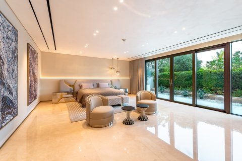 Apartment in Palm Jumeirah, Dubai 6 bedrooms, 1721 sq.m. № 96861 - photo 12