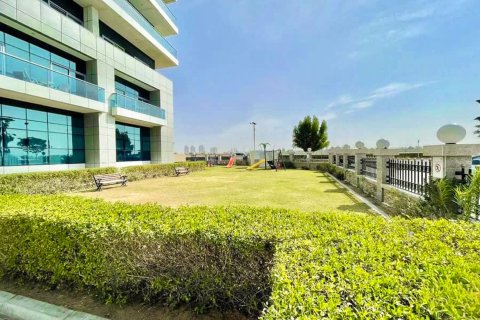 Купить квартиру в Dubai Sports City, Дубай: 2 спальни, 120м², № 96864 - фото 13