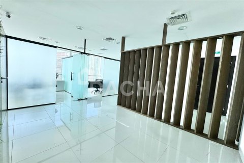 Снять в аренду офис в B2B Tower, Бизнес-Бэй, Дубай: 1 комната, 55.4м², № 6456 - фото 16