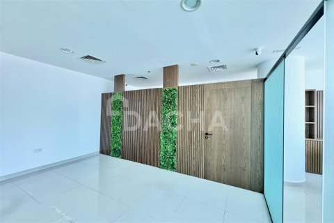 Снять в аренду офис в B2B Tower, Бизнес-Бэй, Дубай: 1 комната, 55.4м², № 6456 - фото 15