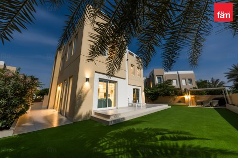 Villa in Dubai 3 bedrooms, 548.1 sq.m. № 70637 - photo 1