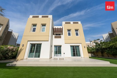 Villa in Dubai 3 bedrooms, 548.1 sq.m. № 70637 - photo 4