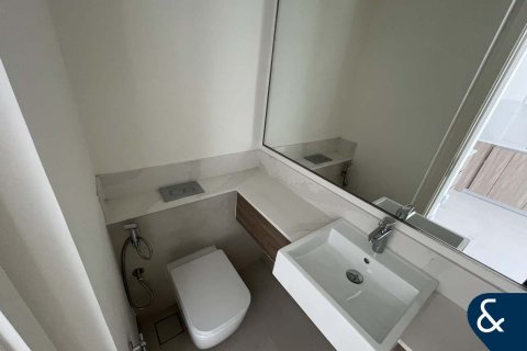 Снять в аренду виллу в The Valley, Дубай: 3 спальни, 174м², № 76465 - фото 5