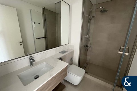 Снять в аренду виллу в The Valley, Дубай: 3 спальни, 174м², № 76465 - фото 9