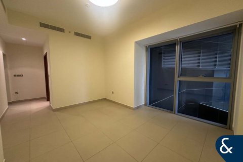 Dúplex en Central Park Tower, DIFC, Dubai, 2 dormitorios, 184 m², № 76463 - foto 7