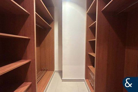 Dúplex en Central Park Tower, DIFC, Dubai, 2 dormitorios, 184 m², № 76463 - foto 8