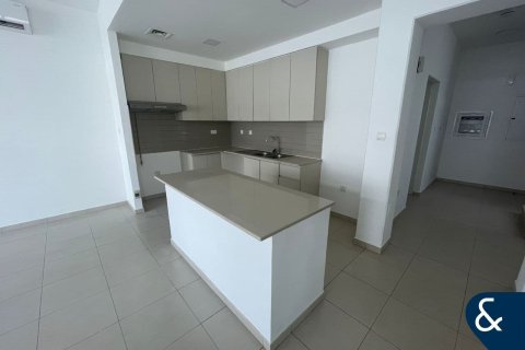 Villa in Hayat Townhouses, Town Square, Dubai 4 bedrooms, 268 sq.m. № 76461 - photo 4