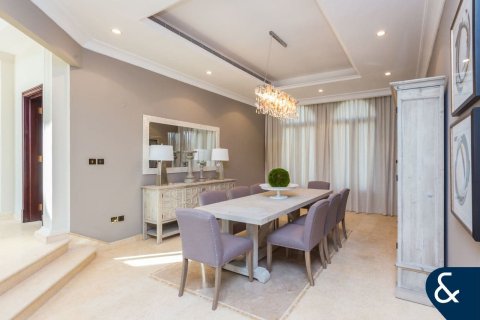 Villa in Signature Villas, Palm Jumeirah, Dubai 5 bedrooms, 1246 sq.m. № 76462 - photo 4