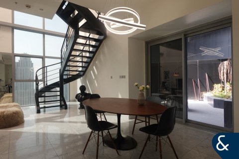 Apartment in Central Park Tower, DIFC, Dubai 2 bedrooms, 189 sq.m. № 76464 - photo 12