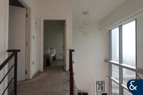Apartment in Central Park Tower, DIFC, Dubai 2 bedrooms, 189 sq.m. № 76464 - photo 5