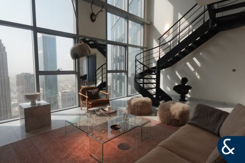 Apartment in Central Park Tower, DIFC, Dubai 2 bedrooms, 189 sq.m. № 76464 - photo 1