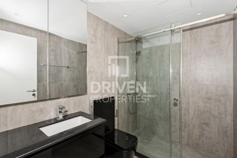 Apartment in Standpoint Towers, Downtown Dubai (Downtown Burj Dubai), Dubai 2 bedrooms, 108.42 sq.m. № 127697 - photo 12