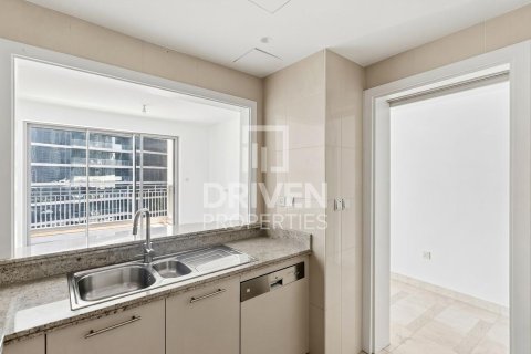 Apartment in Standpoint Towers, Downtown Dubai (Downtown Burj Dubai), Dubai 2 bedrooms, 108.42 sq.m. № 127697 - photo 2