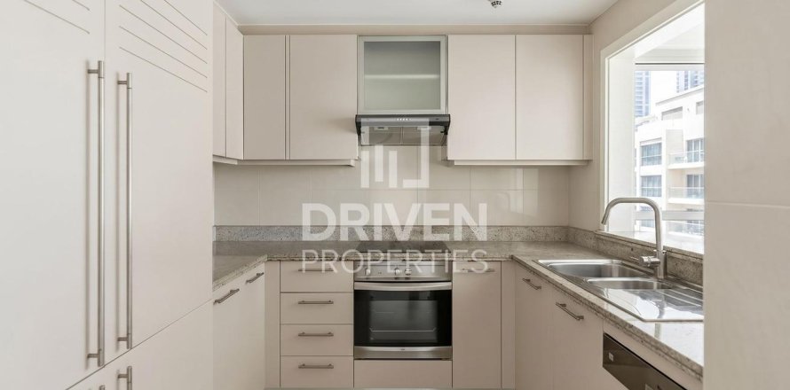 Apartment in Standpoint Towers, Downtown Dubai (Downtown Burj Dubai), Dubai 2 bedrooms, 108.42 sq.m. № 127697