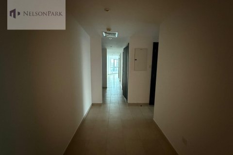 Снять в аренду квартиру в Дубай Марине, Дубай: 3 спальни, 185.8м², № 7433 - фото 9