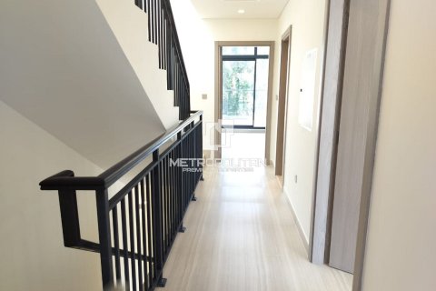 Снять в аренду таунхаус в Park Residences, DAMAC Hills (Akoya by DAMAC), Дубай: 3 спальни, 164м², № 15418 - фото 6