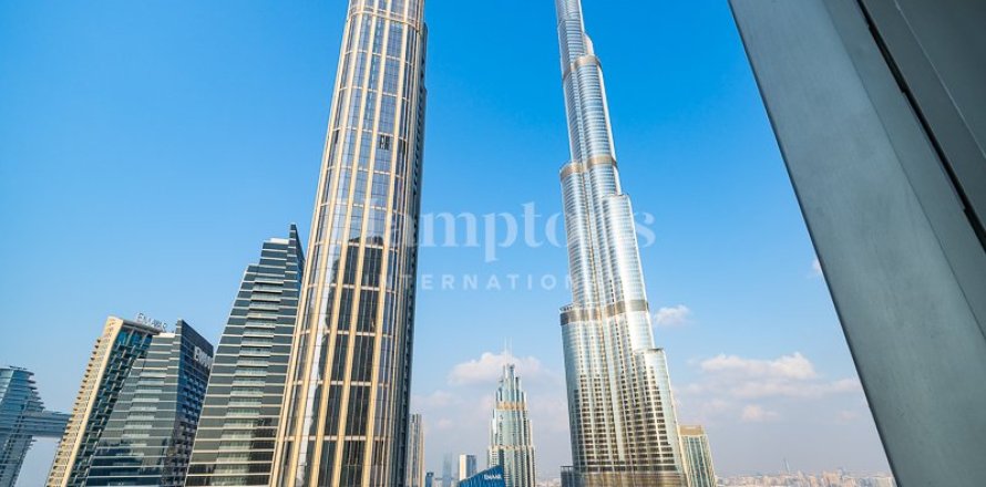 Apartamento en Grandeur Residences, Palm Jumeirah, Dubai, 2 dormitorios, 119.32 m², № 12688