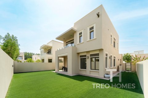 Villa à Azalea, Arabian Ranches 2, Dubai, 4 chambres, 312 m², № 13528 - photo 1