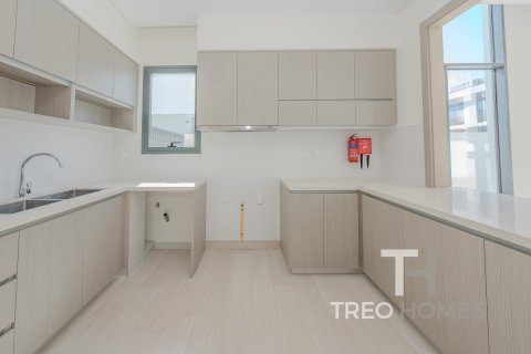 Villa à Al Furjan, Dubai, 4 chambres, 336 m², № 13536 - photo 5