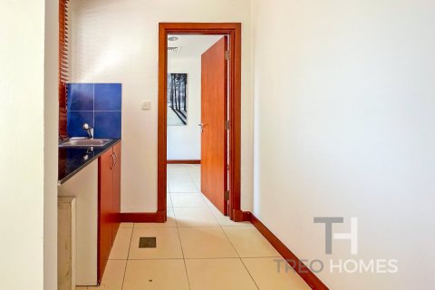 Снять в аренду виллу в Арабиан Ранчес, Дубай: 3 спальни, 294м², № 13537 - фото 9
