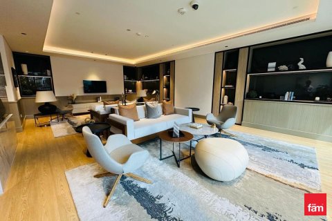 Apartment in Dubai 2 bedrooms, 109.3 sq.m. № 49971 - photo 1