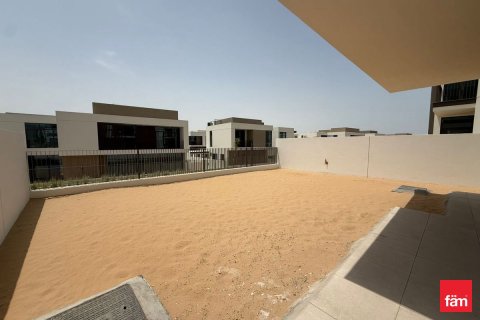 Villa in Al Furjan, Dubai 4 bedrooms, 366.5 sq.m. № 49980 - photo 3