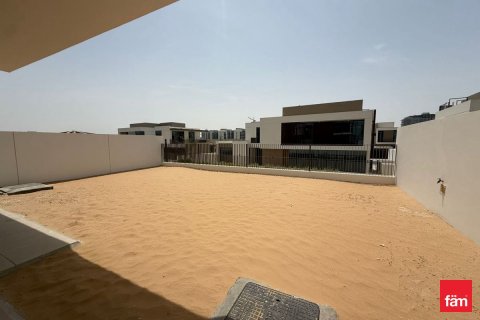 Villa in Al Furjan, Dubai 4 bedrooms, 366.5 sq.m. № 49980 - photo 8