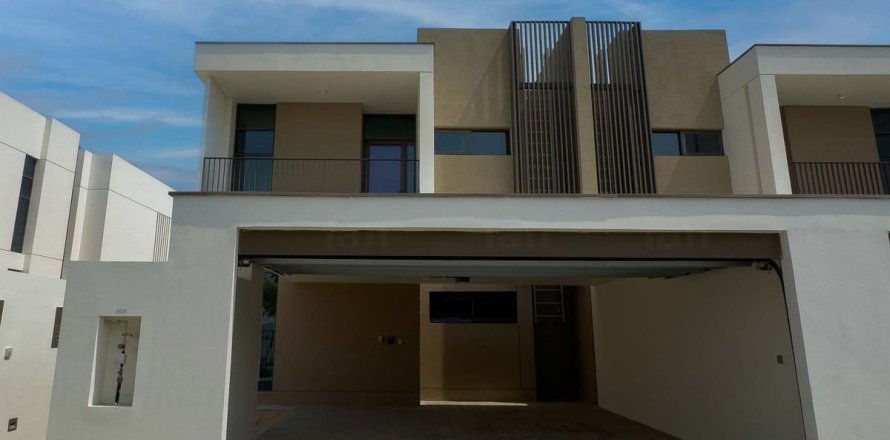Villa in Al Furjan, Dubai 4 bedrooms, 367.5 sq.m. № 49982