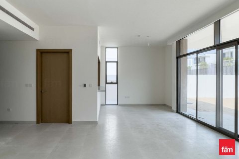 Villa in Al Furjan, Dubai 4 bedrooms, 367.5 sq.m. № 49982 - photo 2
