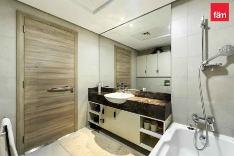 Apartment in Mirdif, Dubai 3 bedrooms, 253.1 sq.m. № 49983 - photo 12